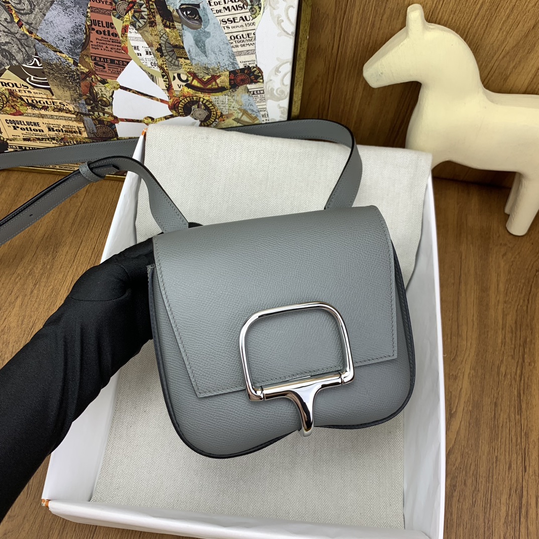 에르메스 델라 카발레리아 미니 앱송 그리스 메이어